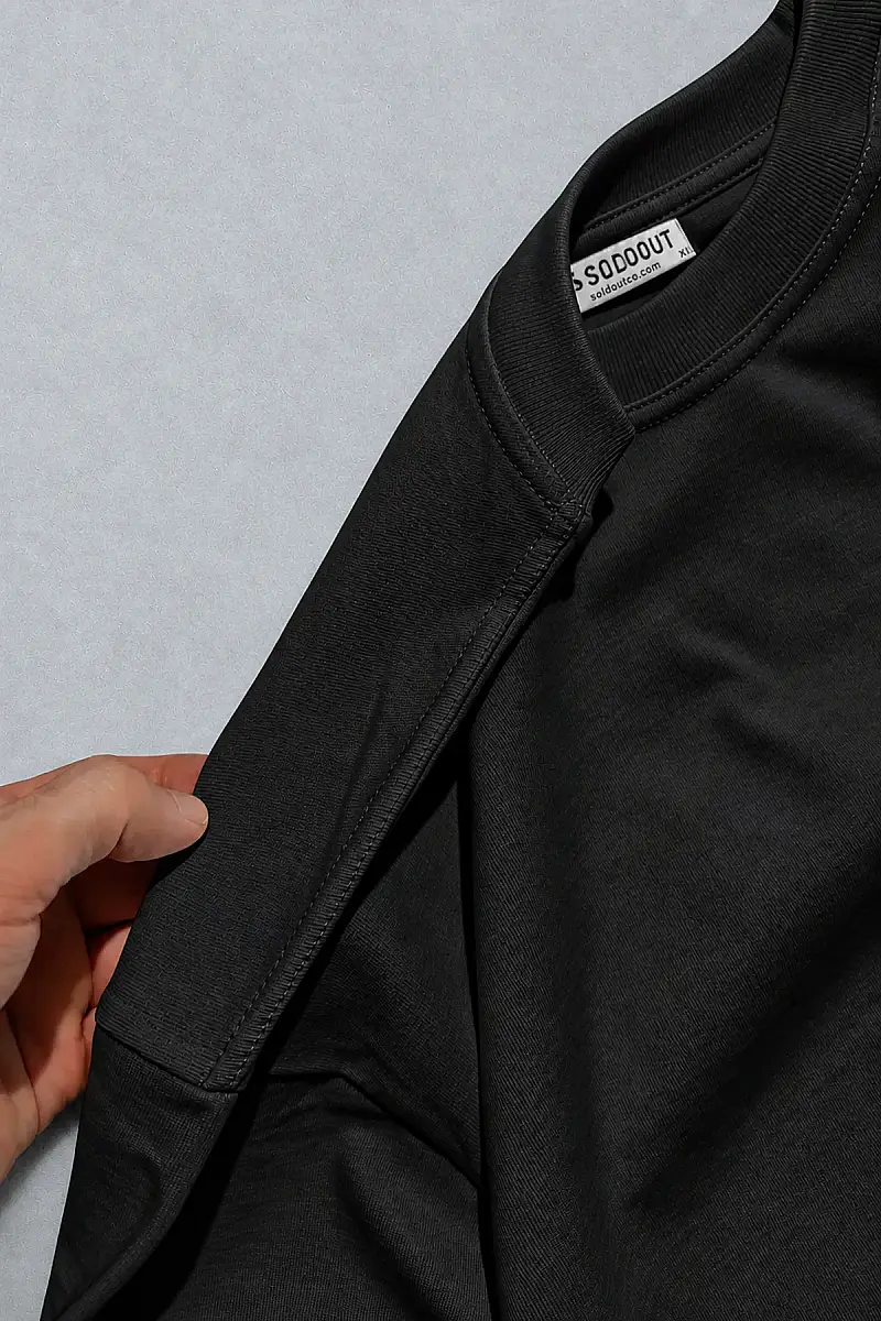 Arkası Arap Çarşaf Baskılı Siyah Long Sleeve - 5