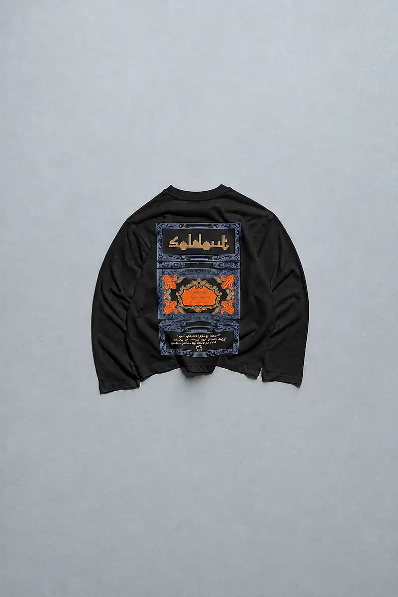 Arkası Arap Çarşaf Baskılı Siyah Long Sleeve - 1