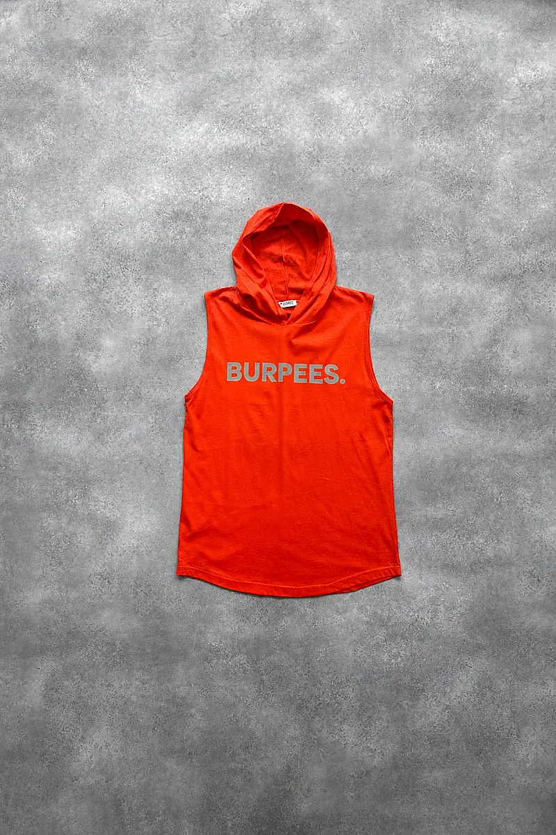 Burpees Kırmızı Kapüşonlu Sporcu Atlet - 1