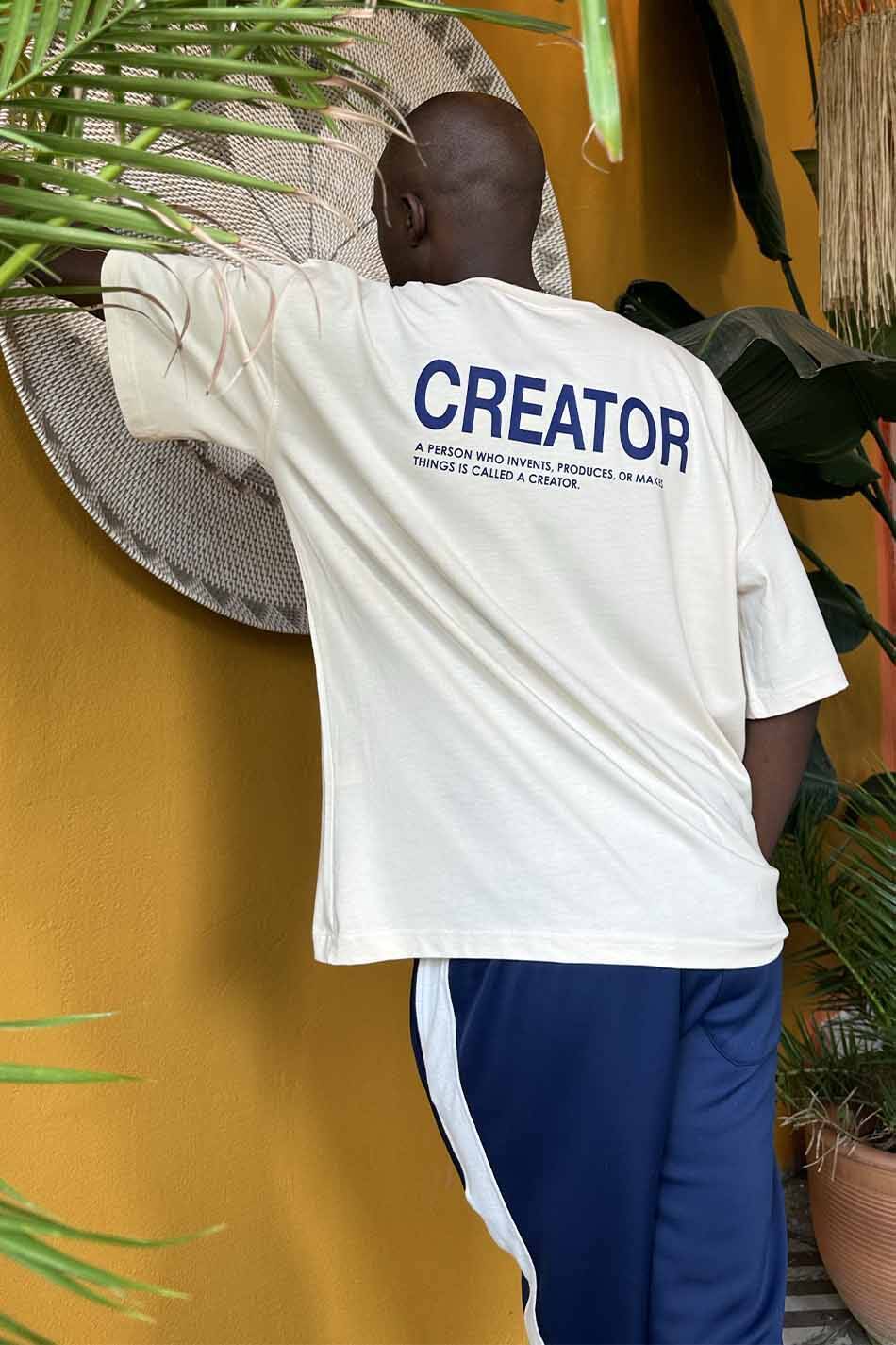 Creator Baskılı Krem Oversize Tişört · 2