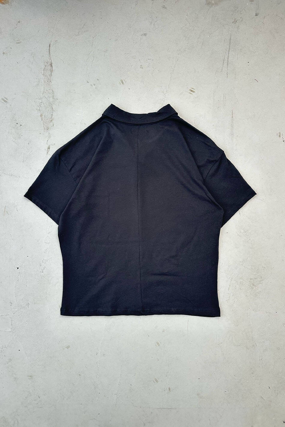 Dikiş Detaylı Polo Yaka Siyah Oversize Tişört · 3