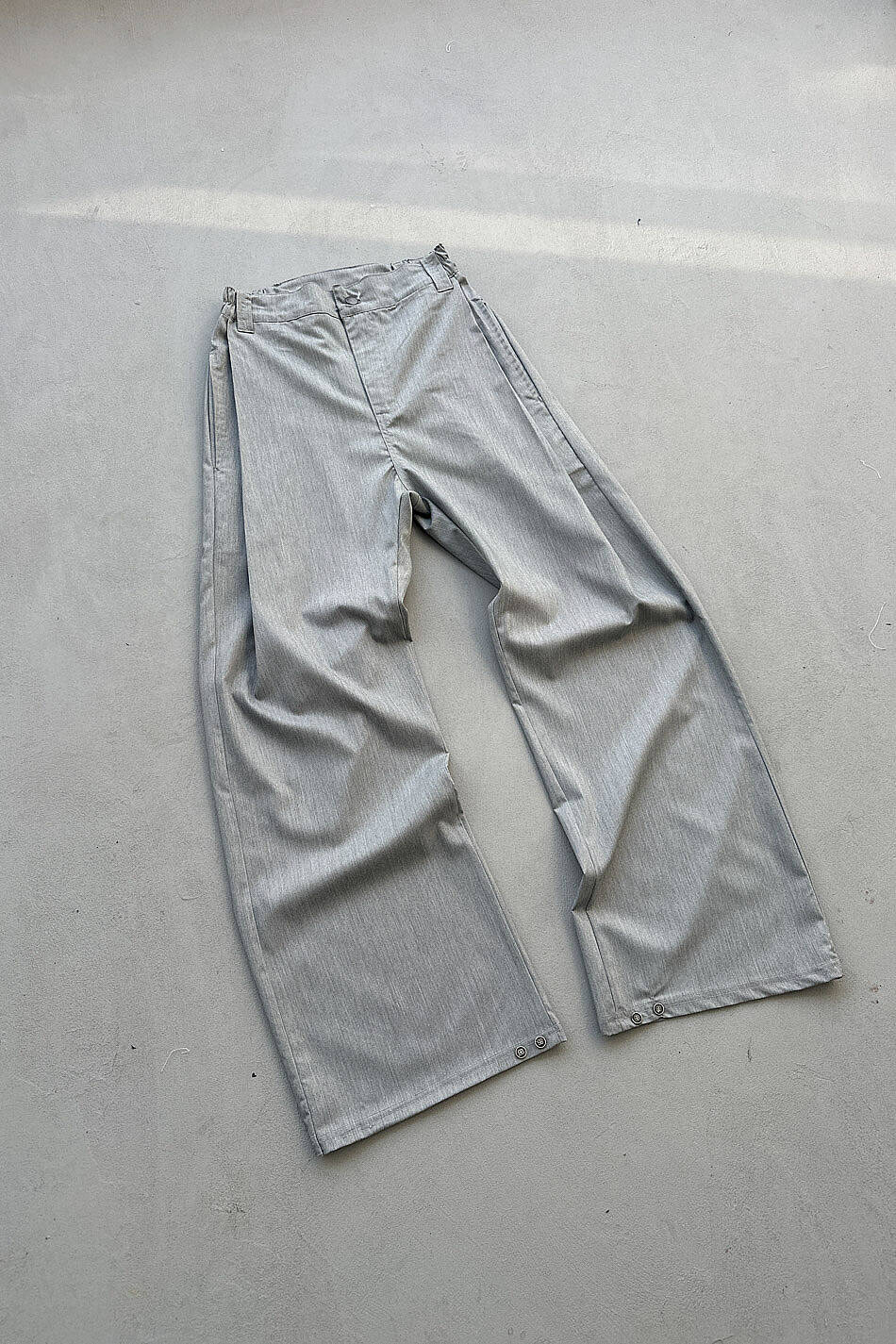 Gri Fenna V2 Pileli Baggy Kumaş Pantolon · 8