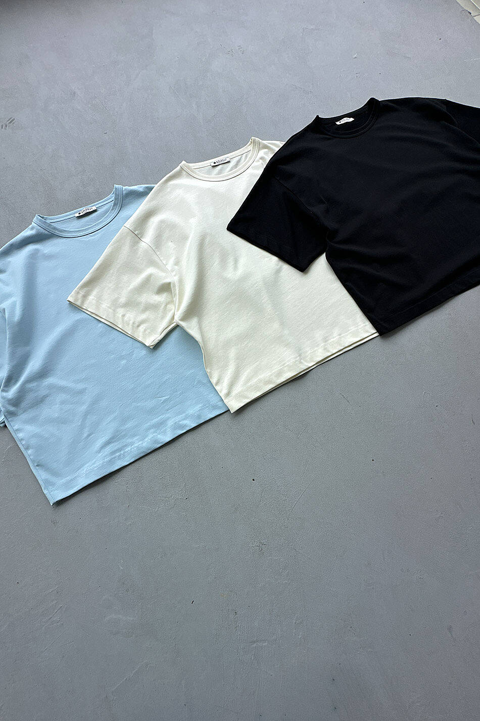 Heavyweight Boxy Fit Crop Siyah Tişört · 6