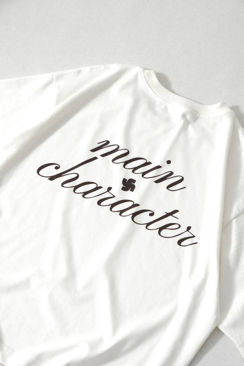 Main Character Boxy Fit Crop Tişört   - 9