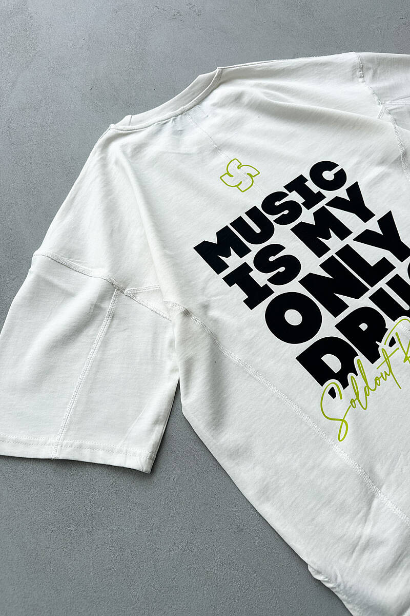 Music is Only My Drug Heavyweight Oversize Beyaz Tişört - 4
