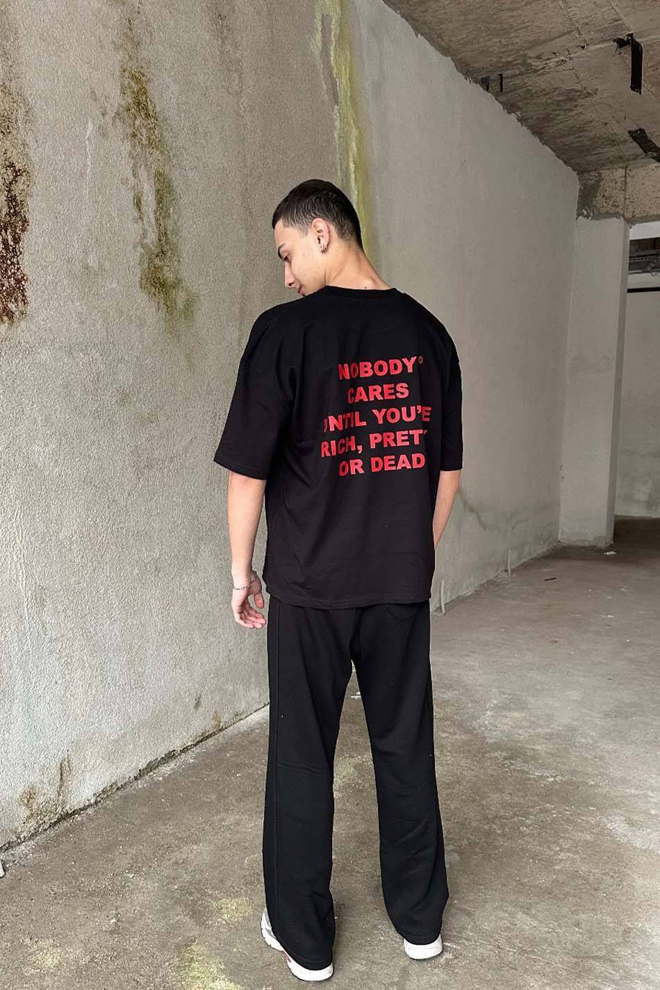 Nobody Cares Baskılı Siyah Oversize Tişört