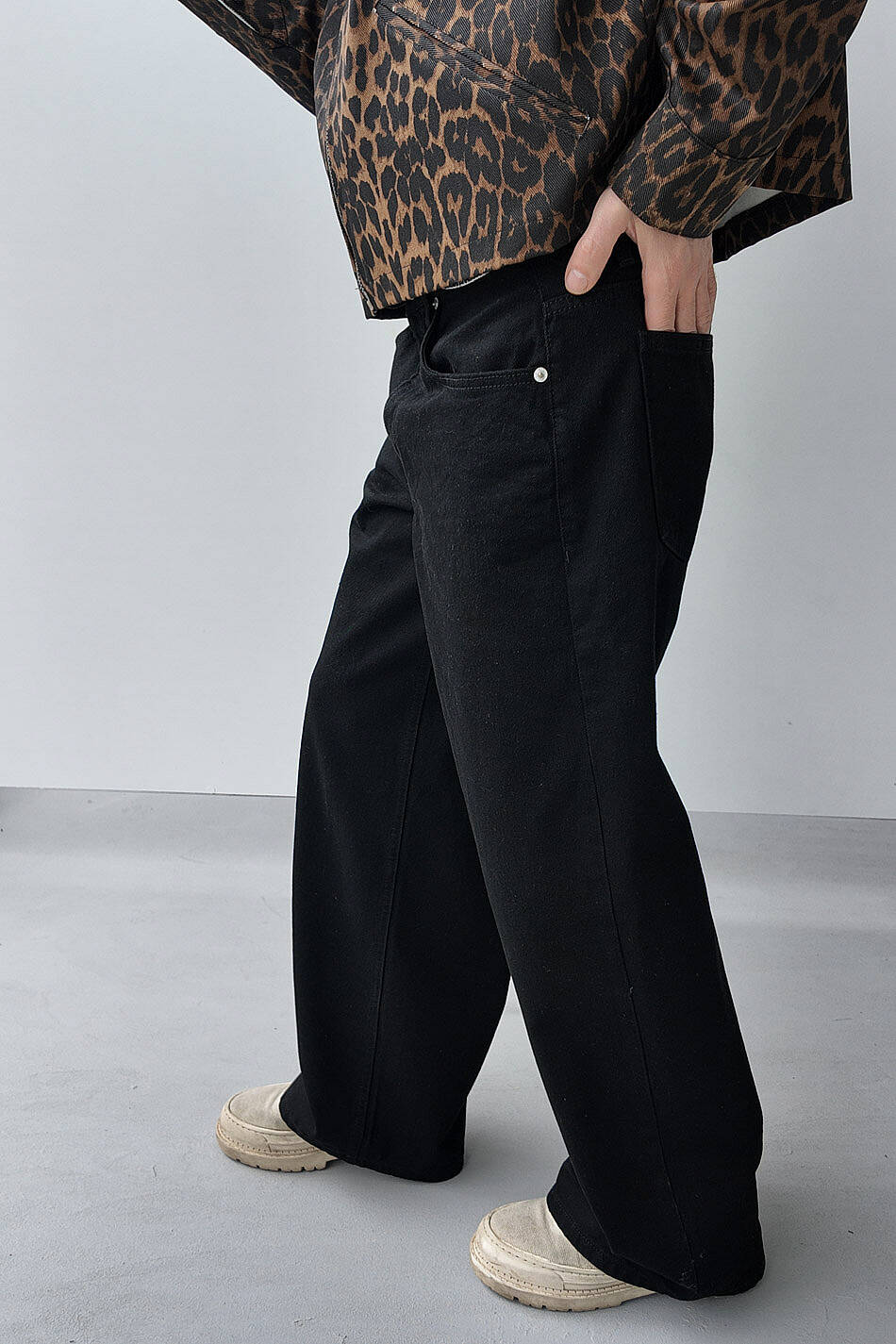 Siyah Extra Baggy Fit Jean · 4