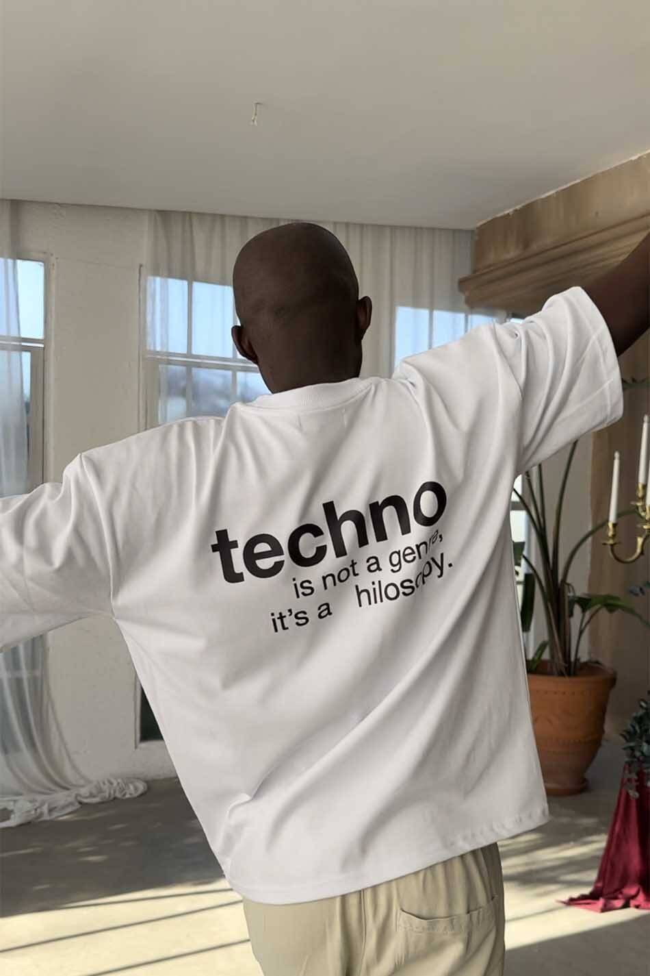 Techno Genre Baskılı Oversize Tişört (1)