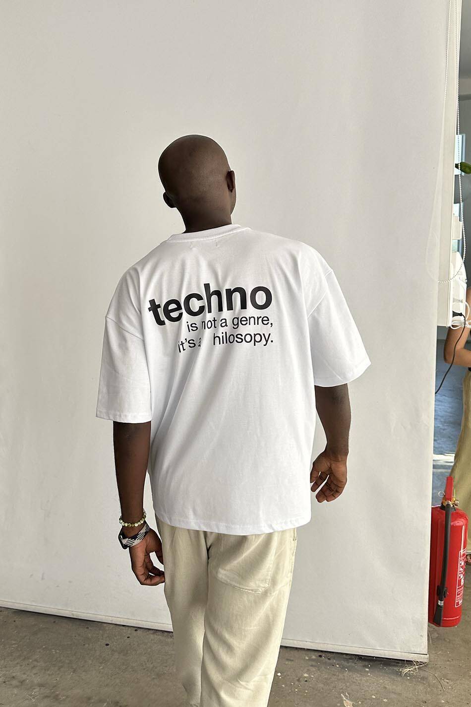 Techno Genre Baskılı Oversize Tişört · 5